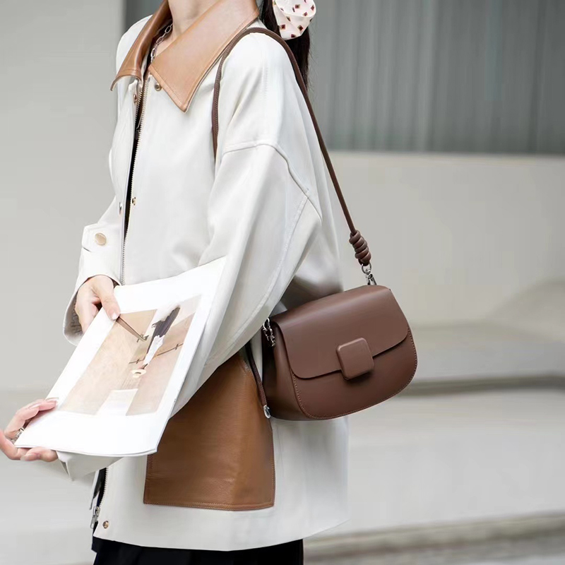 Cute Genuine Leather Crossbody Bag Fashion Handbags LH3512_5 Colors