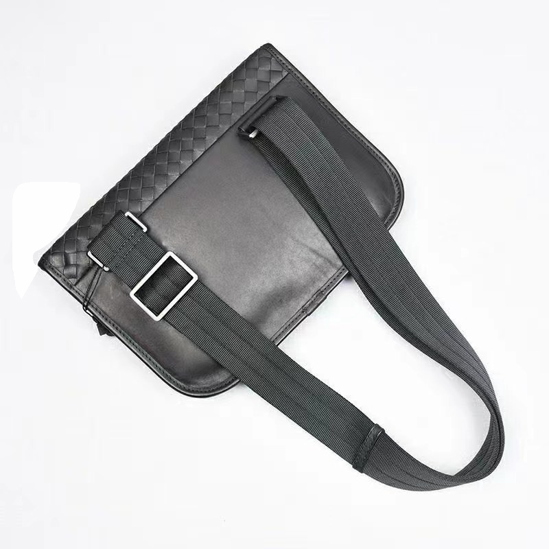 Sheepskin Woven Leather Crossbody Bag LH3210