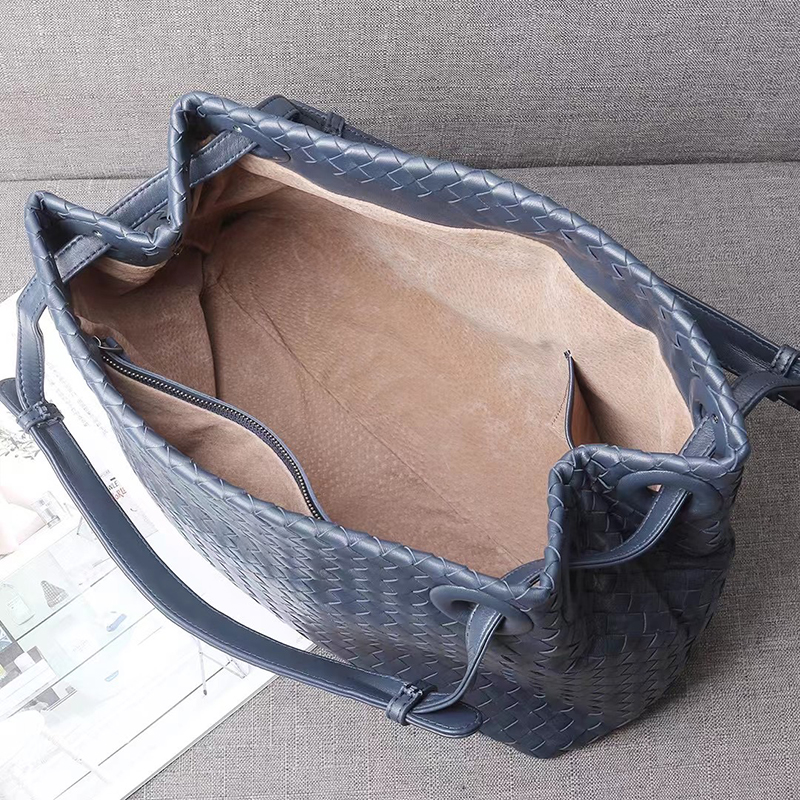 Sheepskin Woven Leather Shoulder Bag Ladies Bag LH3211L