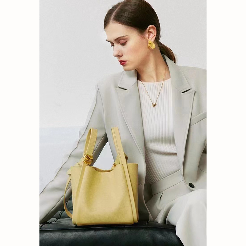 Supple Leather Tote Bag Womens Leather Barrel Bags LH3406_4 Colors