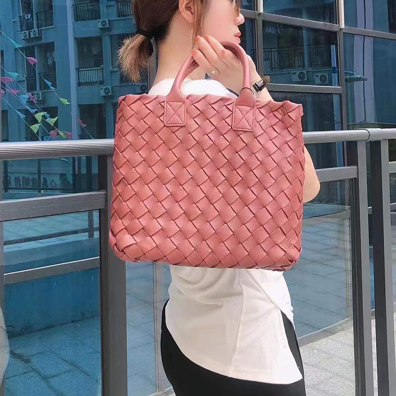 Trendy Supple Woven Sheepskin Leather Purse Handbag LH3256