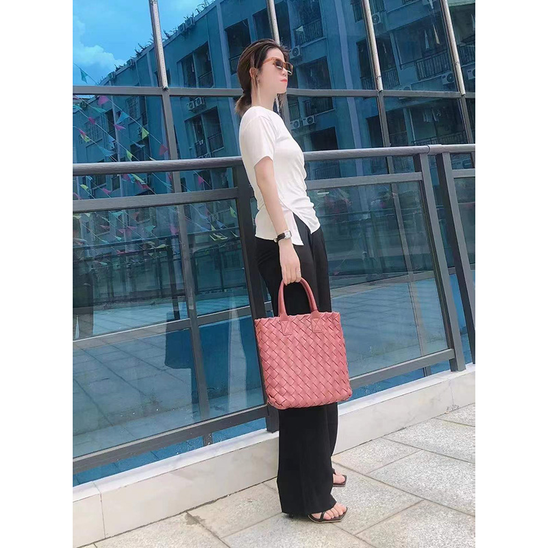 Trendy Supple Woven Sheepskin Leather Purse Handbag LH3256