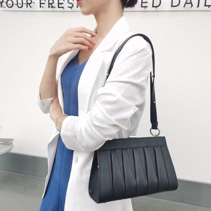 Wimples Womens Hand Bag Frame Leather Purse LH3568_4 Colors