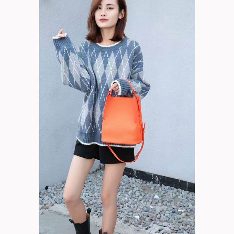Women Leather Barrel Bag Fashion Purse Bag LH3068_5 Colors